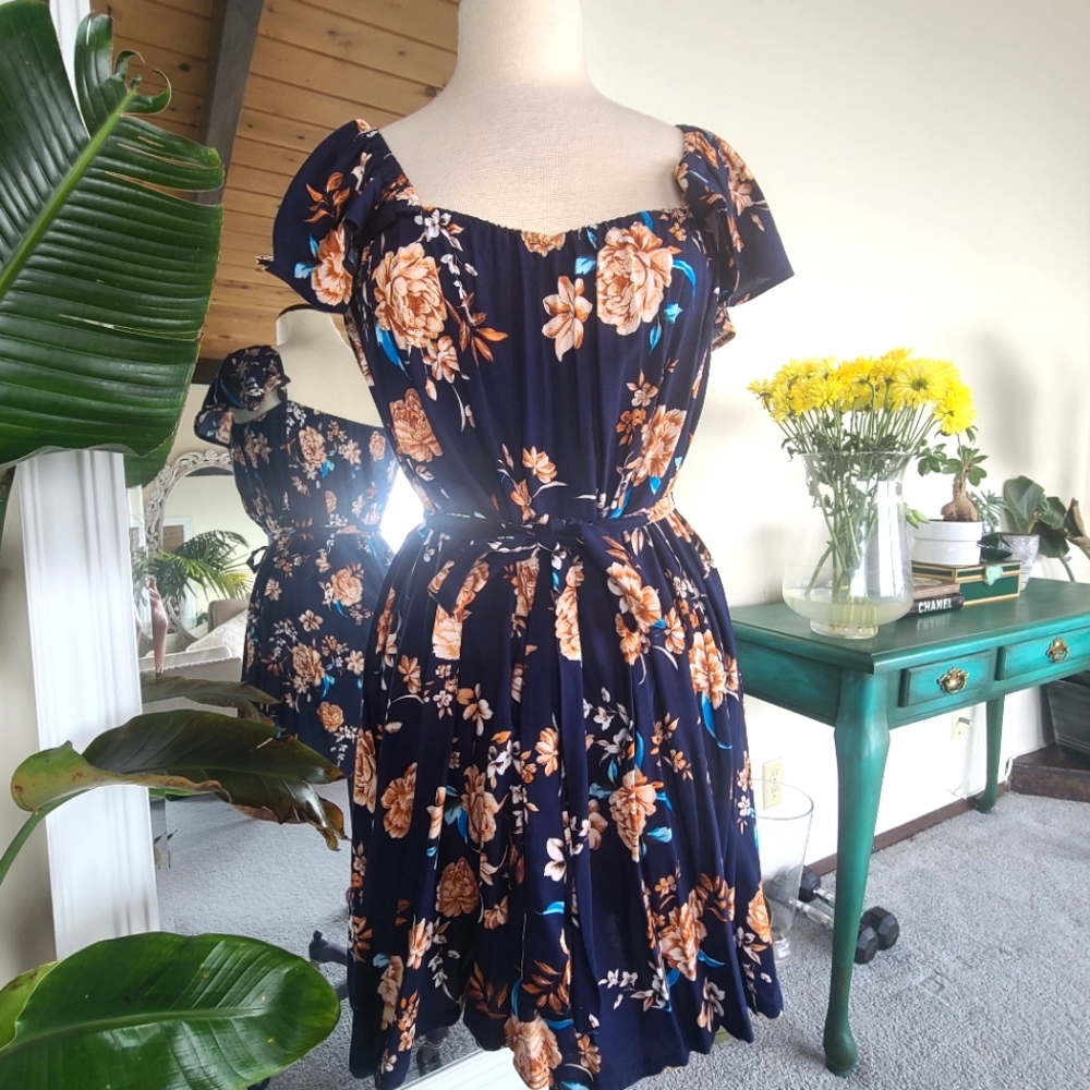 KTRCOLLECTION Floral Off the Shoulder Dress